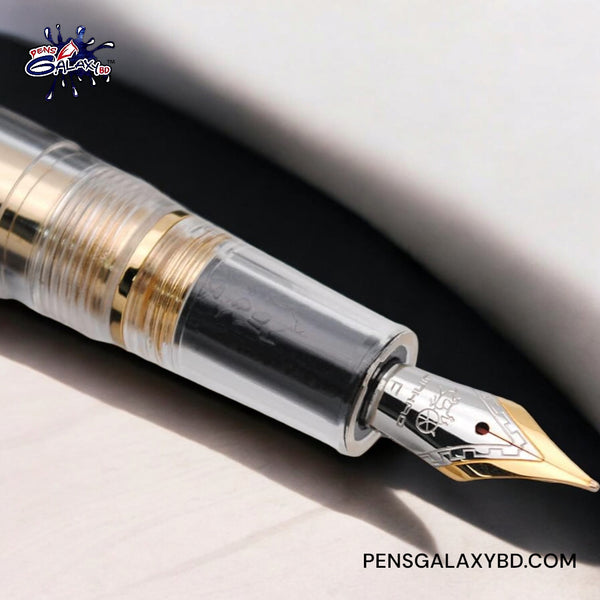Jinhao 82 Fountain Pen - Transparent Clear - Close nib picture