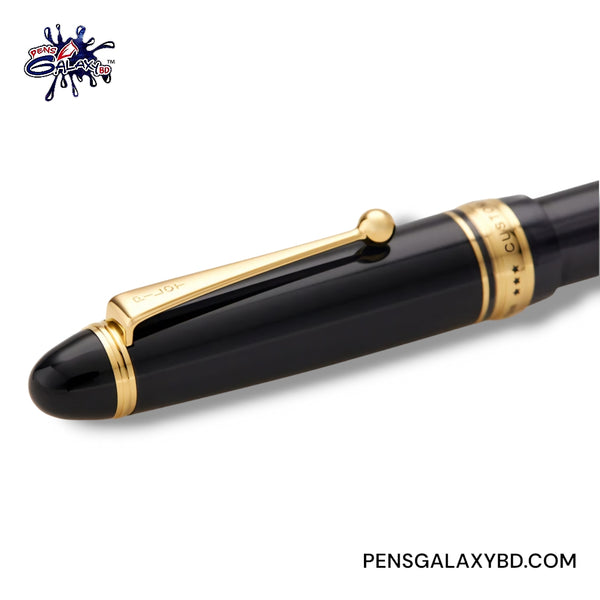 Pilot Custom 823 Fountain Pen in Smoke - Detail image