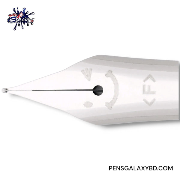 Pilot Kakuno Fountain Pen - Gray - Nib image close-up