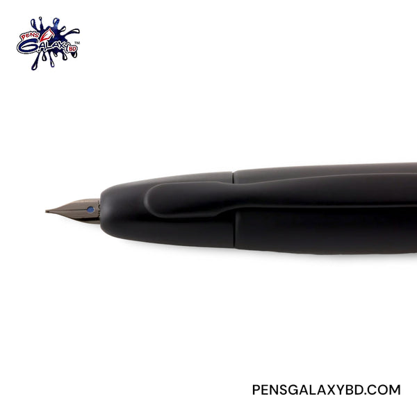 Pilot Vanishing Point Fountain Pen in Matte Black - 18K Gold - Barrel front close-up image
