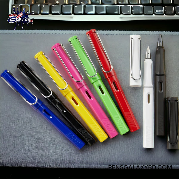 LAMY Safari Charcoal Black Fountain Pen - With other colors image