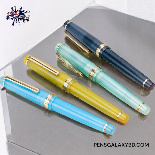 Jinhao 82 Fountain Pen - Cribbean Sea Blue - With Other Pens Displayed 